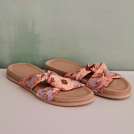 Sandalias estampadas