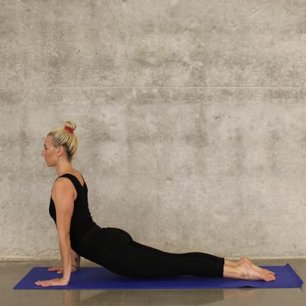 ejercicio-en-casa-yoga-postura