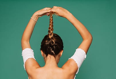 peinarse con trenzas destacado