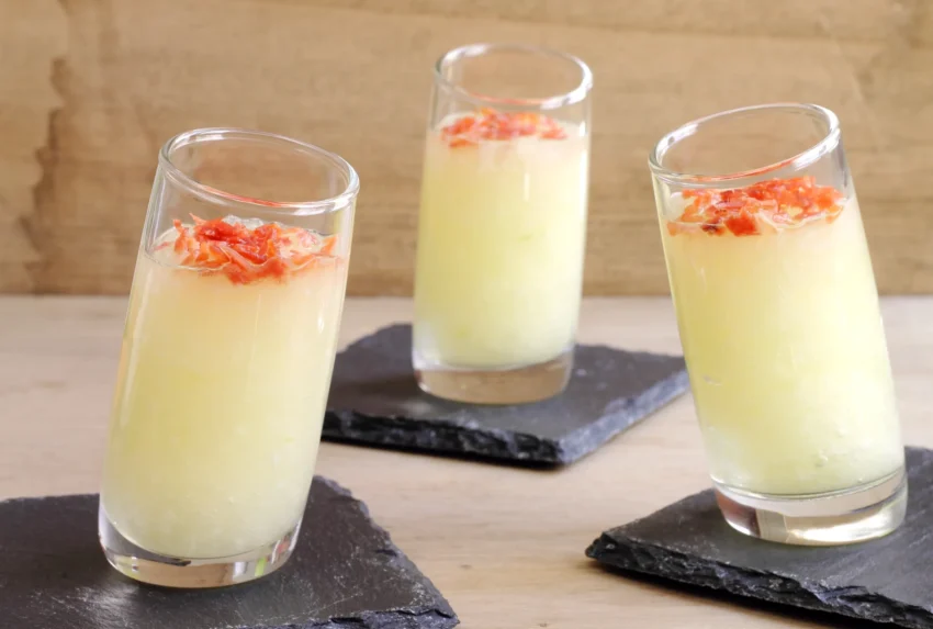 sopas frías de melón y jamón crujiente sopas frías de melón y jamón crujiente