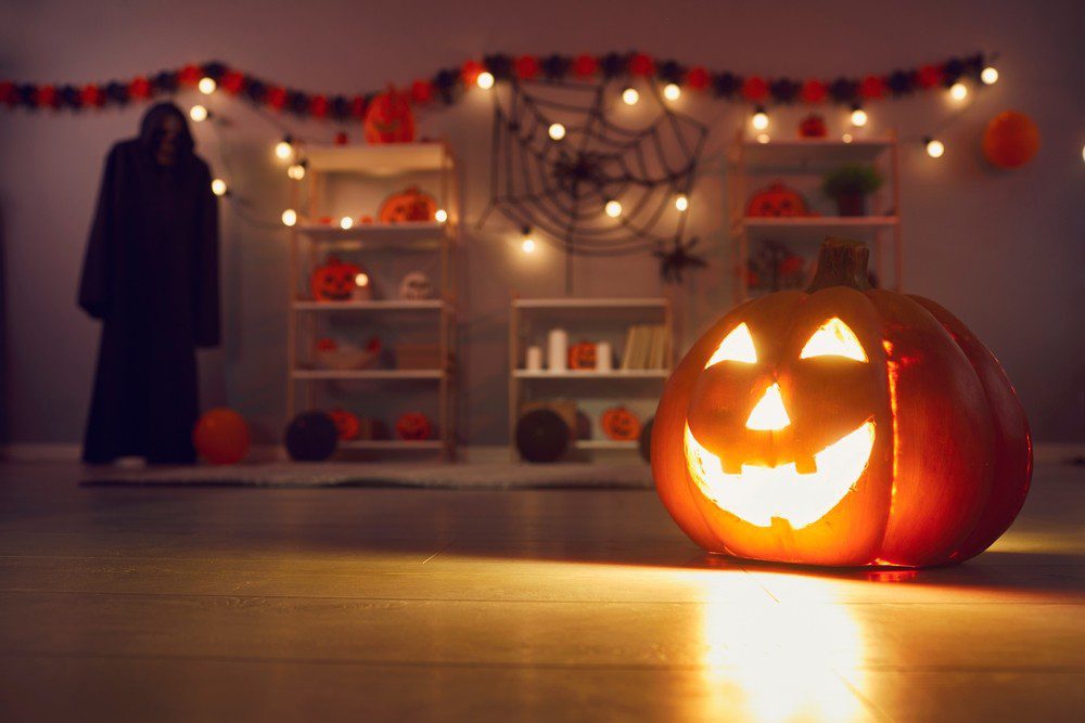 calabaza_luz_encendida_interior calabaza con luz encendida interior