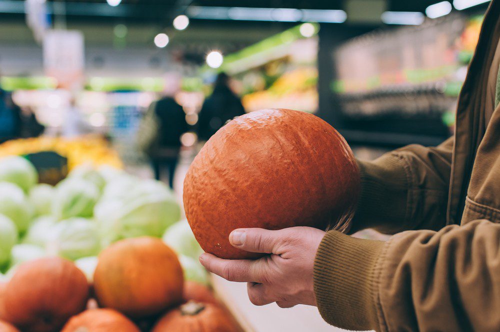 eleccion_calabaza_supermercado elección de la calabaza en el supermercado