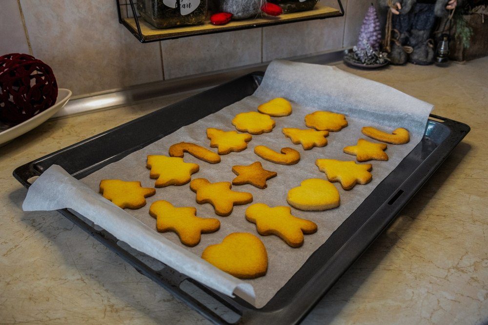 galletas_salidas_del_horno_doradas hornear galletas navideñas doraditas